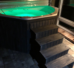 Crystal Spas Big Spa 220x220x102cm 6 személyes masszázsmedence